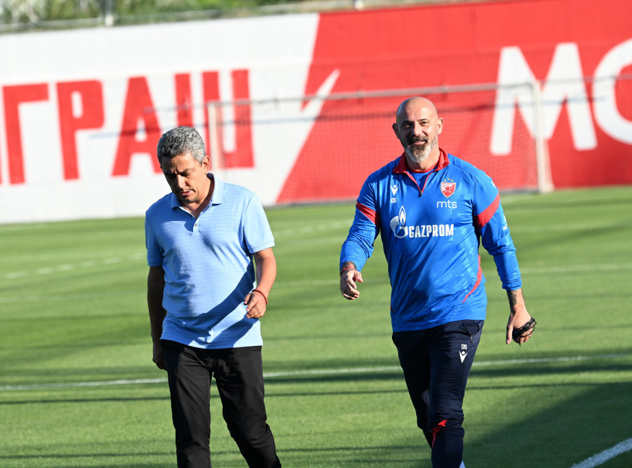 Dejan Stanković poveo 25 fudbalera na meč protiv Hapoel Ber Ševe u kvalifikacijama za Ligu šampiona