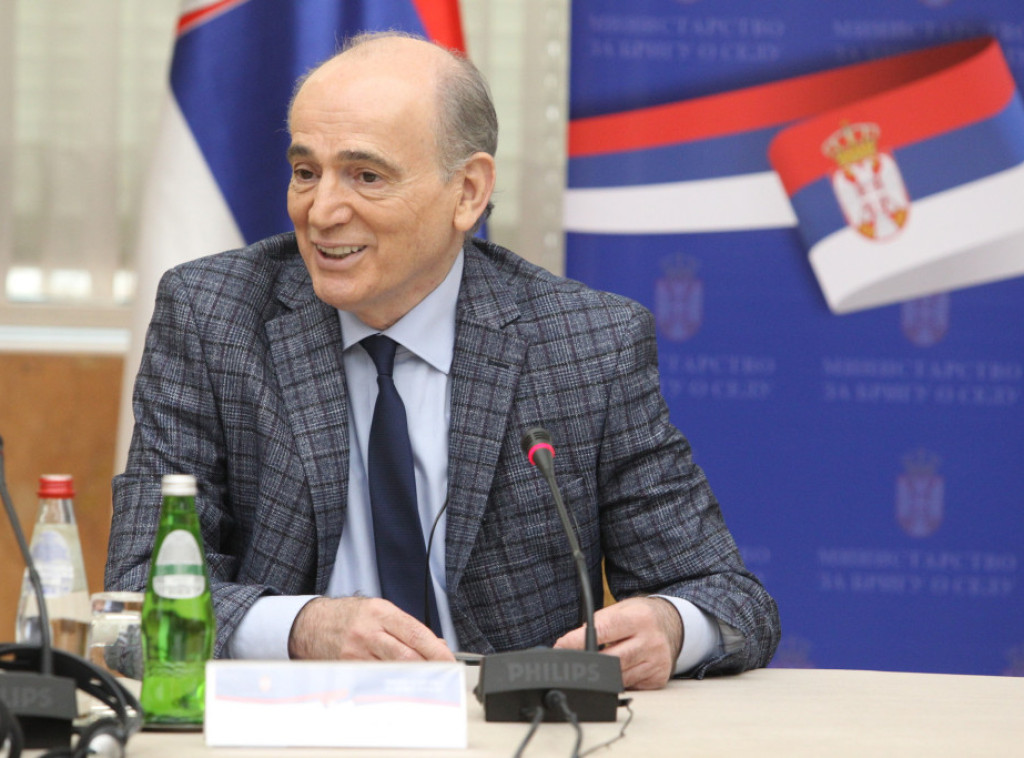 Krkobabić: Gotovo 9.000 učesnika i posetilaca iz 160 sela na Miholjskim susretima