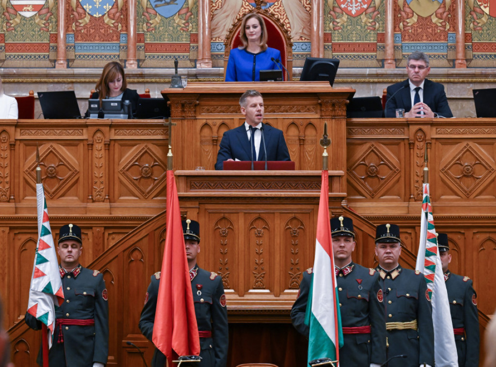 Poslanička grupa Tisa predložila da parlament u utorak izabere predsednika Mađarske