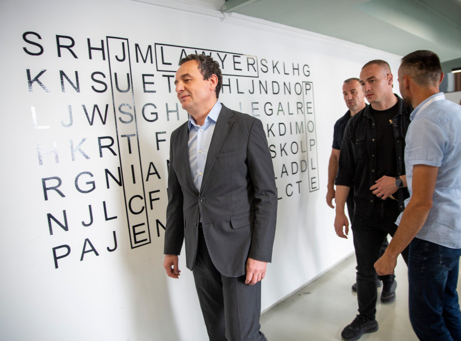 Prekinuta sednica skupštine privremenih institucija Prištine, Kurti traži dodatno vreme