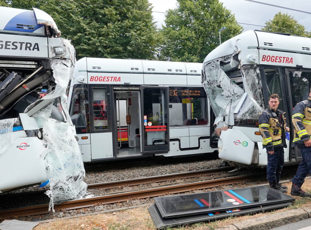 U sudaru dva tramvaja u Nemačkoj povređeno više od 25 ljudi, troje u kritičnom stanju