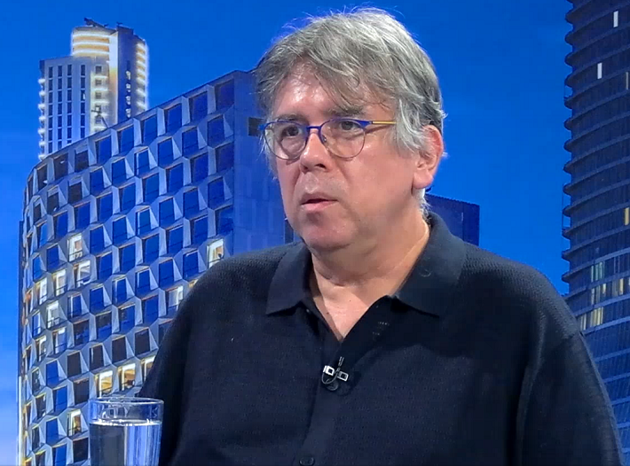Kardiolog Predrag Mitrović: Tokom vrućina pritisak pada i proširuju se krvni sudovi, apel na unos vode