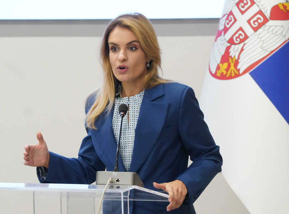 Milica Đurđević Stamenkovski u Jablaničkom okrugu: Cilj nam je da sela opstanu i da se mladi vraćaju