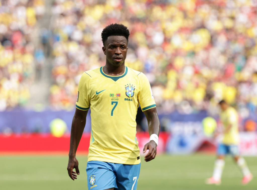 Brazilski fudbaler Vinisijus Žunior potpisao novi ugovor sa Realom
