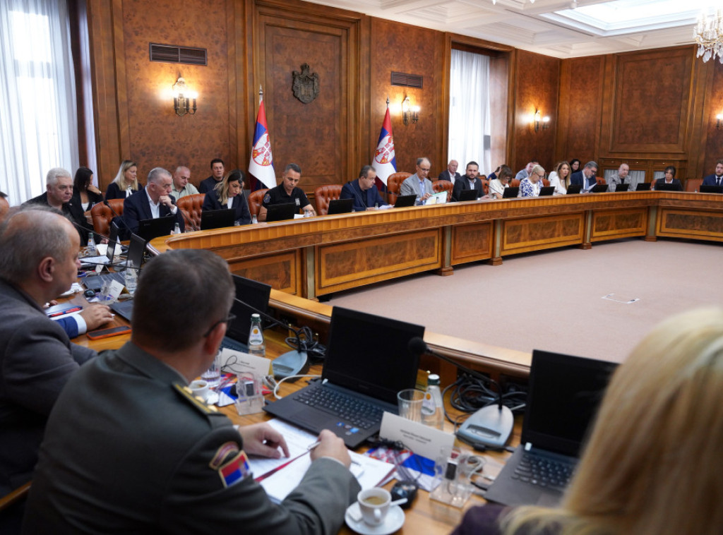 Počela sednica Štaba za vanredne situacije, prisustvuje premijer Macut