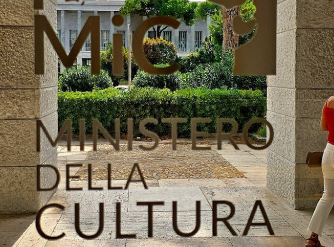 Otkriveni ostaci potonulog starorimskog broda sa 100 amfora u vodama Sicilije
