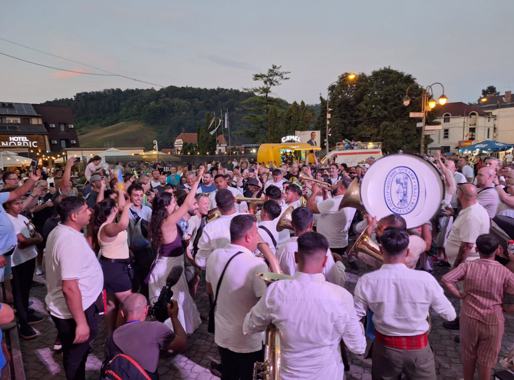 Guča: Počelo finalno takmičenje 65. Dragačevskog sabora trubača
