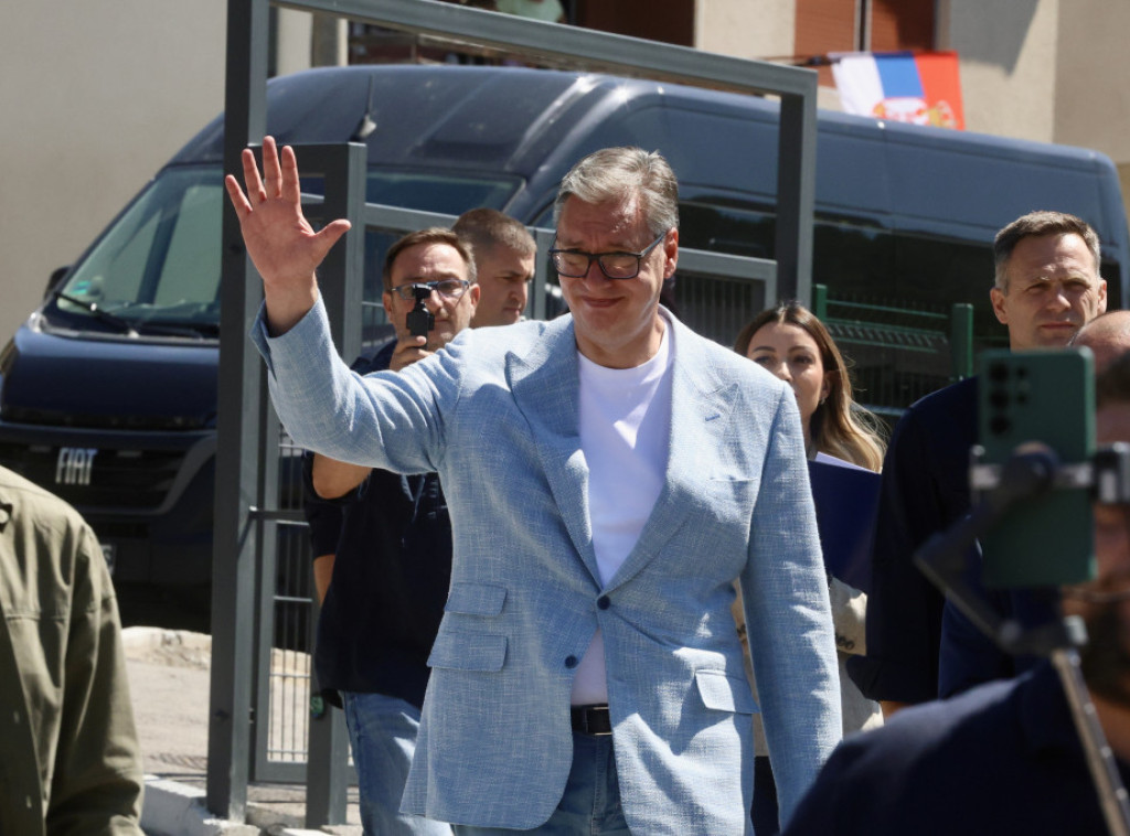 Vučić: Preko 100 prijava na portalu "Ko si bre, ti" za Prijepolje, razgovarajte sa ljudima