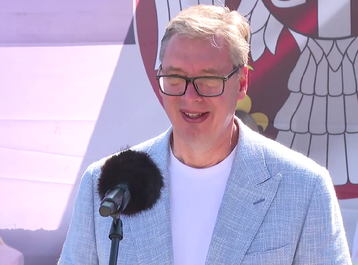 Vučić u poseti Novoj Varoši, obilazi kotlarnicu na biomasu