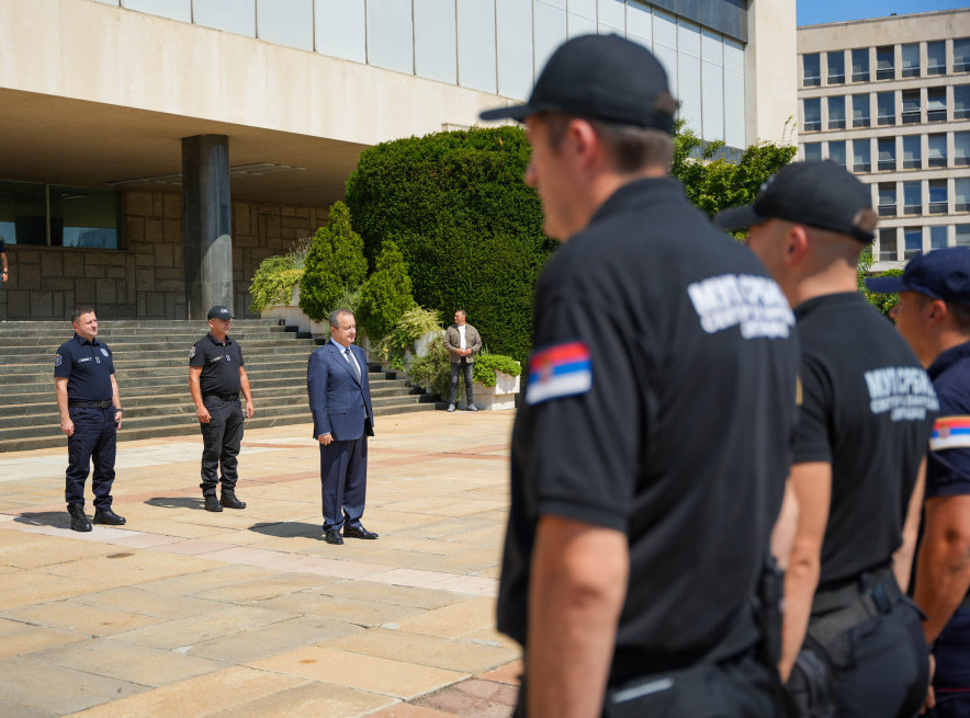 Srpski vatrogasci-spasioci vratili se iz Francuske, Dačić: Vi ste ponos Srbije