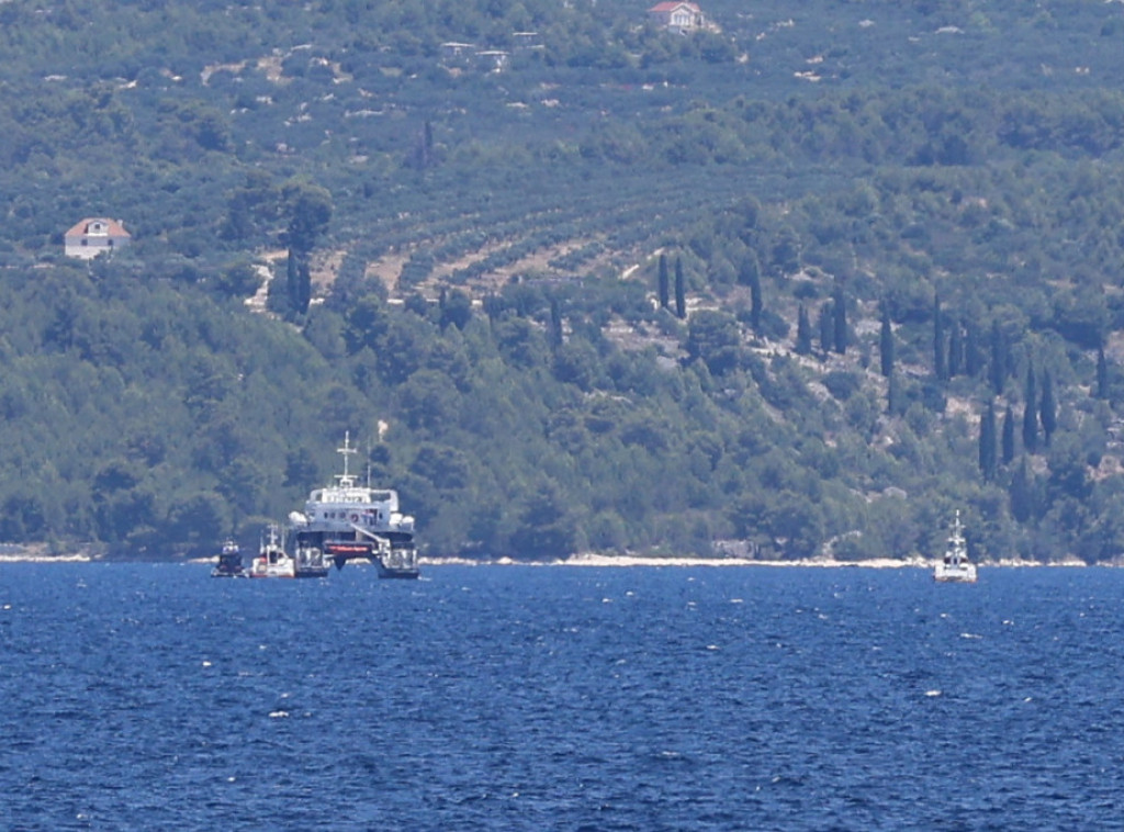 Hrvatska: Četvorica Portugalaca nestala noćas u Velebitskom kanalu, potraga u toku