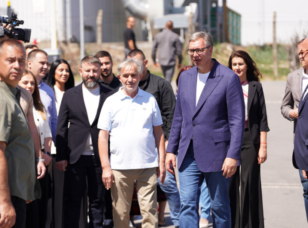 Vučić: Uskoro povećanje minimalca, država najveći deo preuzima na sebe