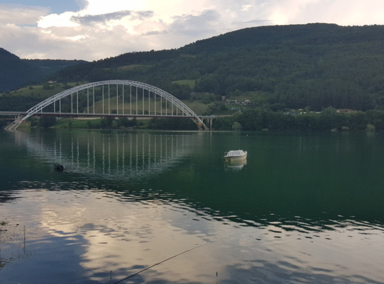 Novi zahtevi Prištine vlasnicima objekata na Gazivodama da "oslobode imovinu"