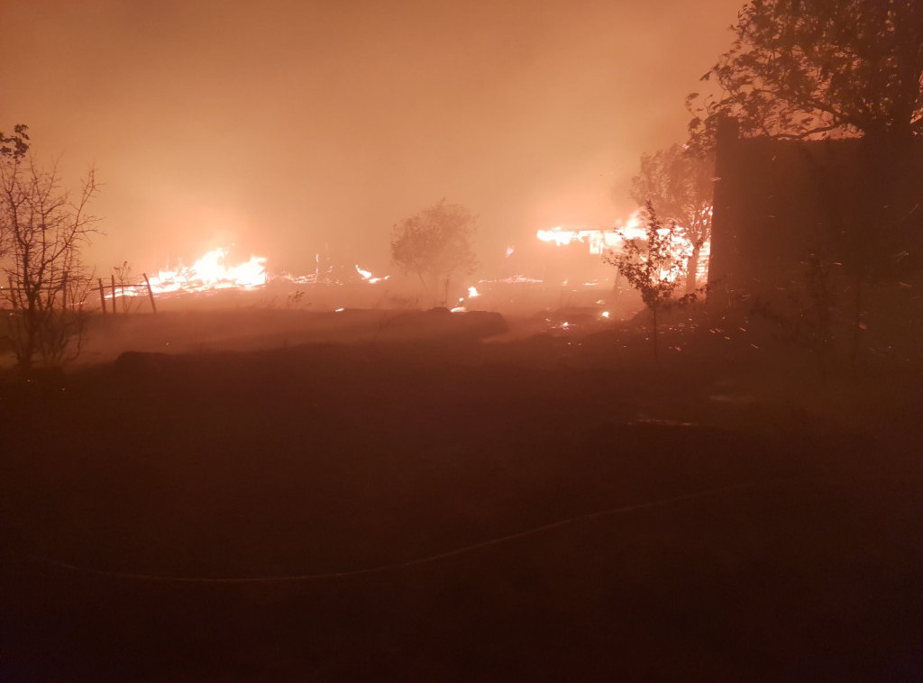 Noć na požarištima u Nevesinju protekla mirnije