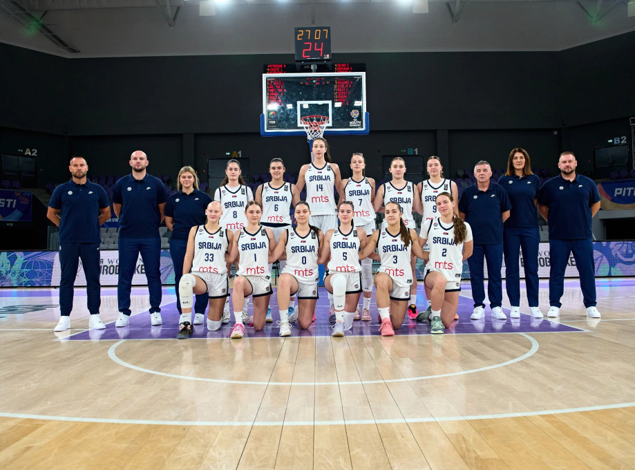 Ženska kadetska košarkaška reprezentacija Srbije pobedila Rumuniju na startu Evropskog prvenstva