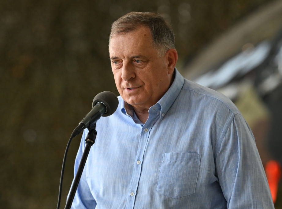 Dodik: Rusija vodi pravedan odbrambeni rat sa delom Evrope