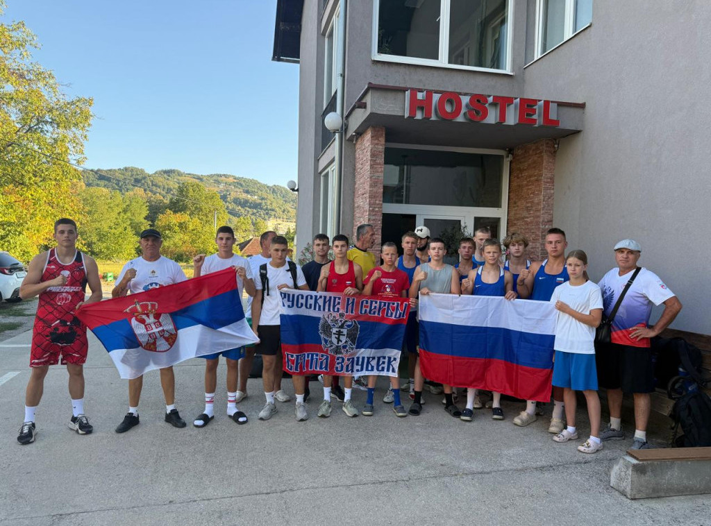 Prijateljski bokserski duel omladinaca Srbije i Rusije završen nerešeno