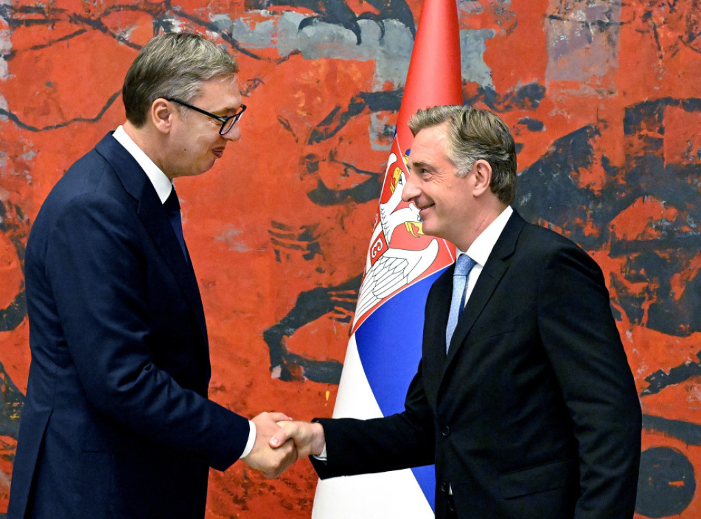 Predsednik Vučić primio akreditivna pisma novoimenovanog ambasadora Austrije