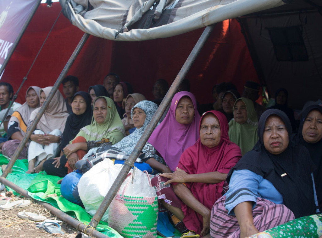 Broj žrtava razornog zemljotresa u Indoneziji porastao na 70, preko 130 povređenih