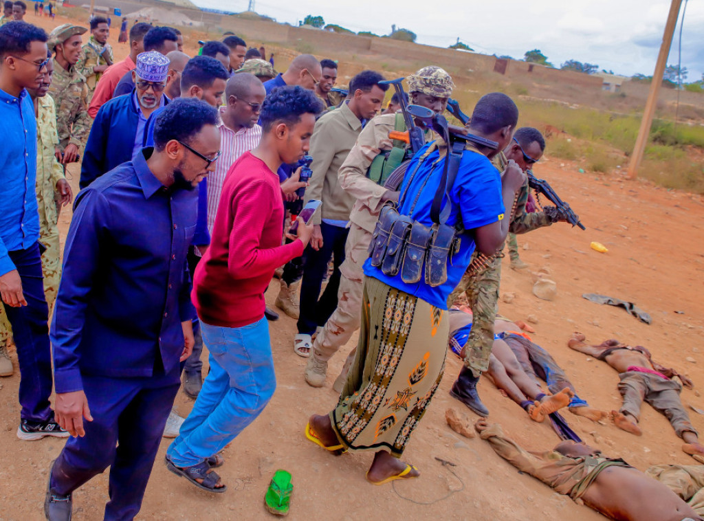 Pirati oteli brod sa turskim oružjem kod Somalije, među članovima posade i dva Srbina