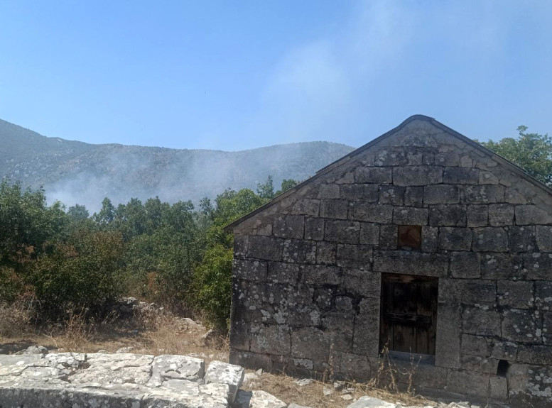 Srpska: Vetar aktivirao požare kod Trebinja