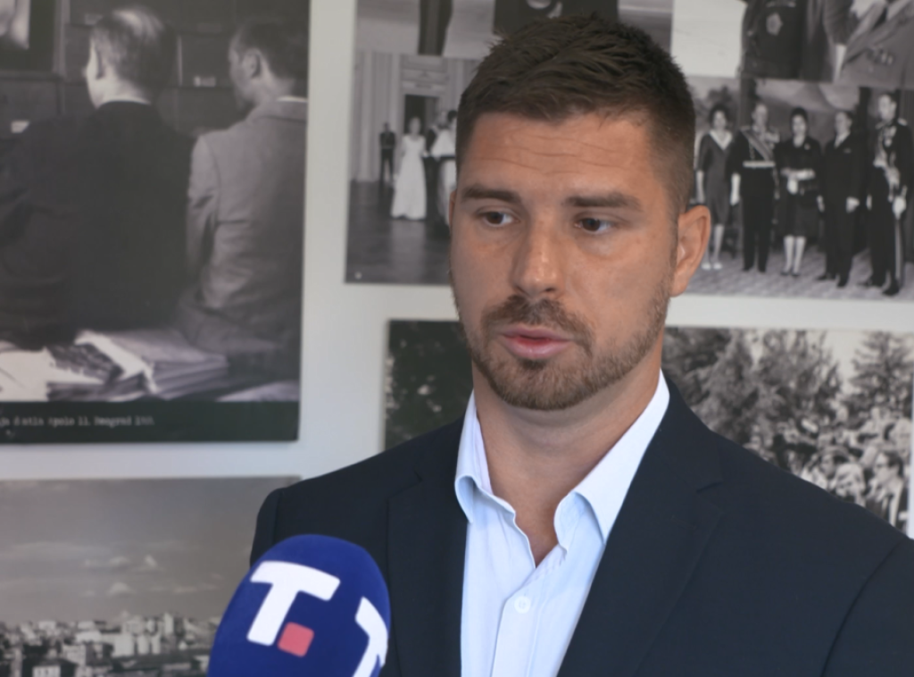 Kljajić: "Watermarking" će istovremeno omogućiti regulaciju AI i njen razvoj