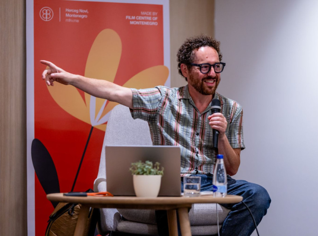 Klaro: Direktor fotografije filma je autor i pripovedač