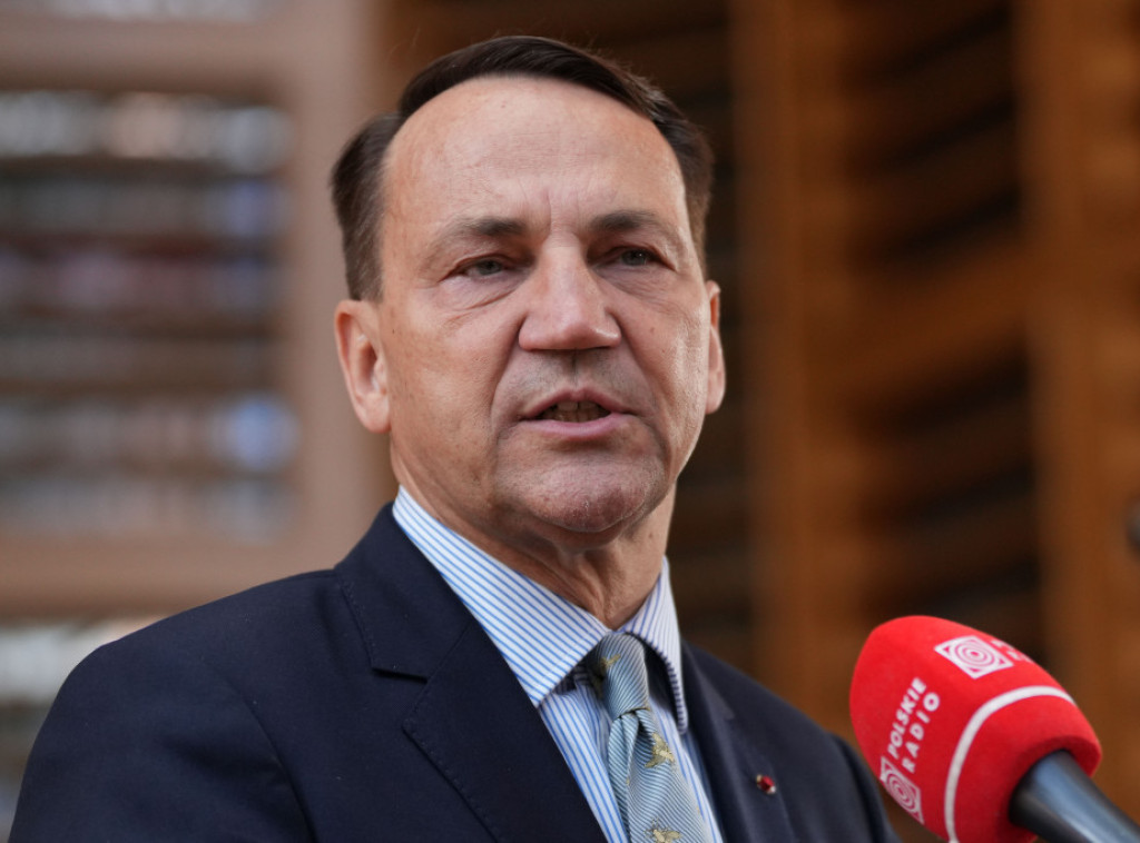 Sikorski: U toku sastanak Koalicije voljnih, cela Evropa uz Ukrajinu