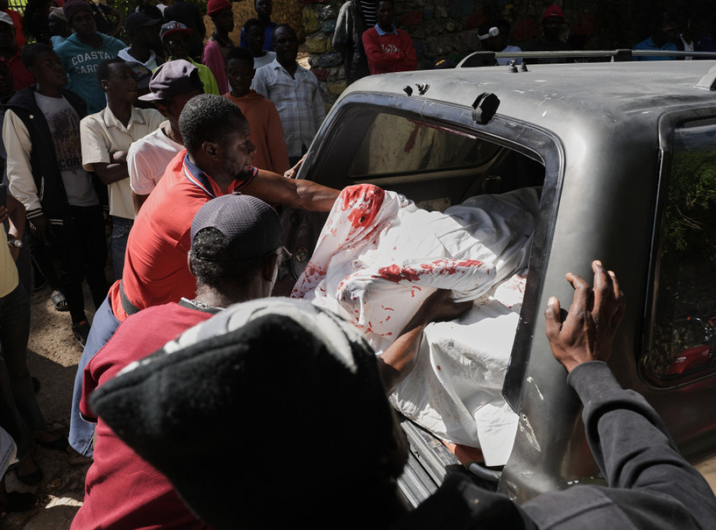 Haiti: Najmanje 30 ljudi poginulo u napadu bandi u naselju Kenskof