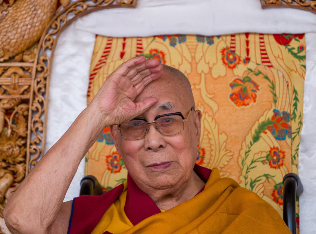 Dalaj-lama izrazio saučešće povodom žrtava razornih poplava u Nepalu