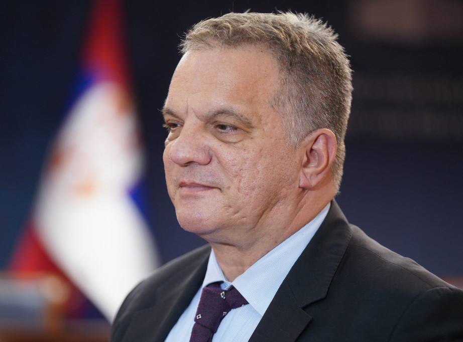Ministar Stanković: Škole spremne da 1. septembra dočekaju đake, utvrđeni planovi i program