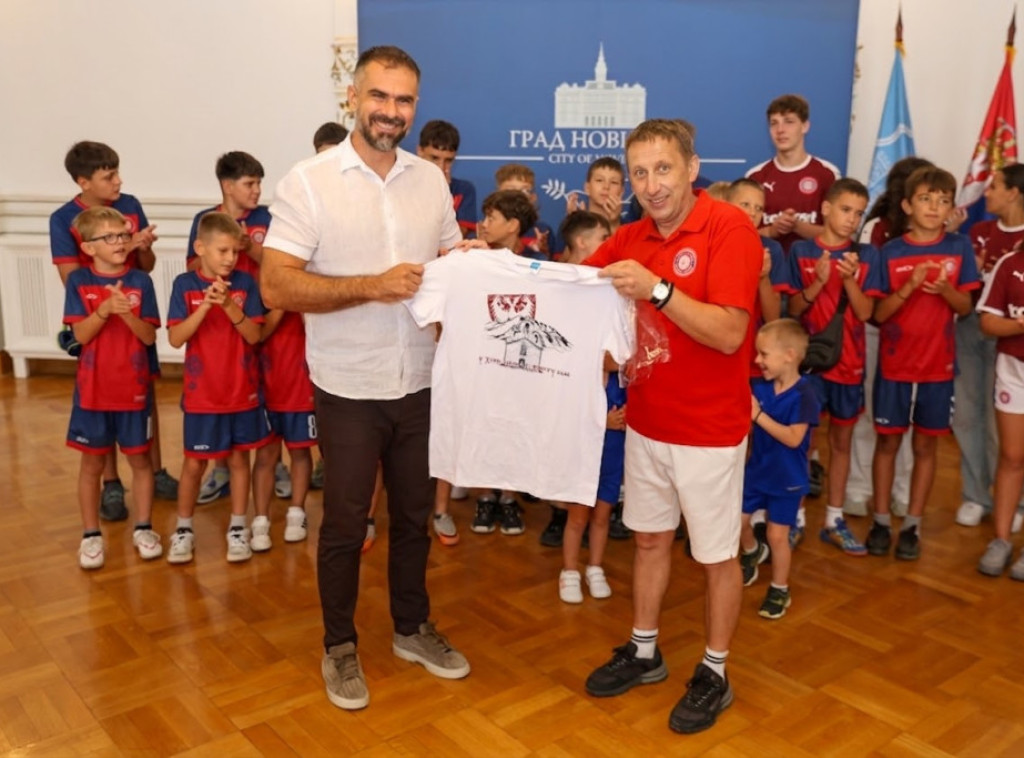 Mićin ugostio decu sa KiM učesnike fudbalskog kampa