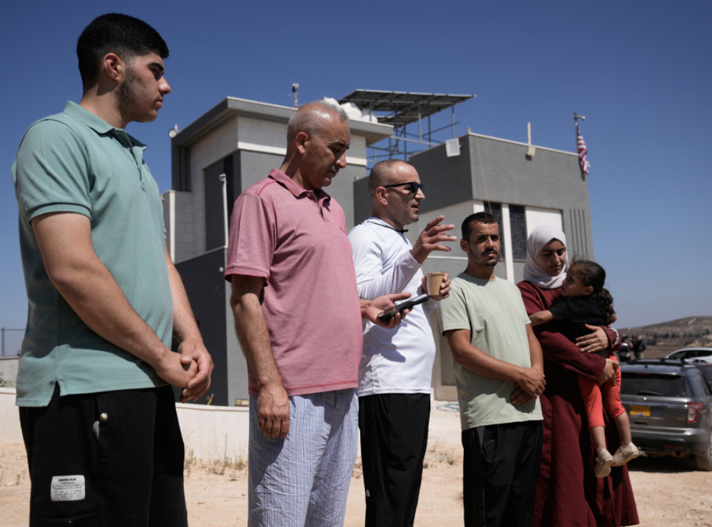 Palestinski mediji:Izraelski doseljenici drže pod opsadom selo na Zapadnoj obali