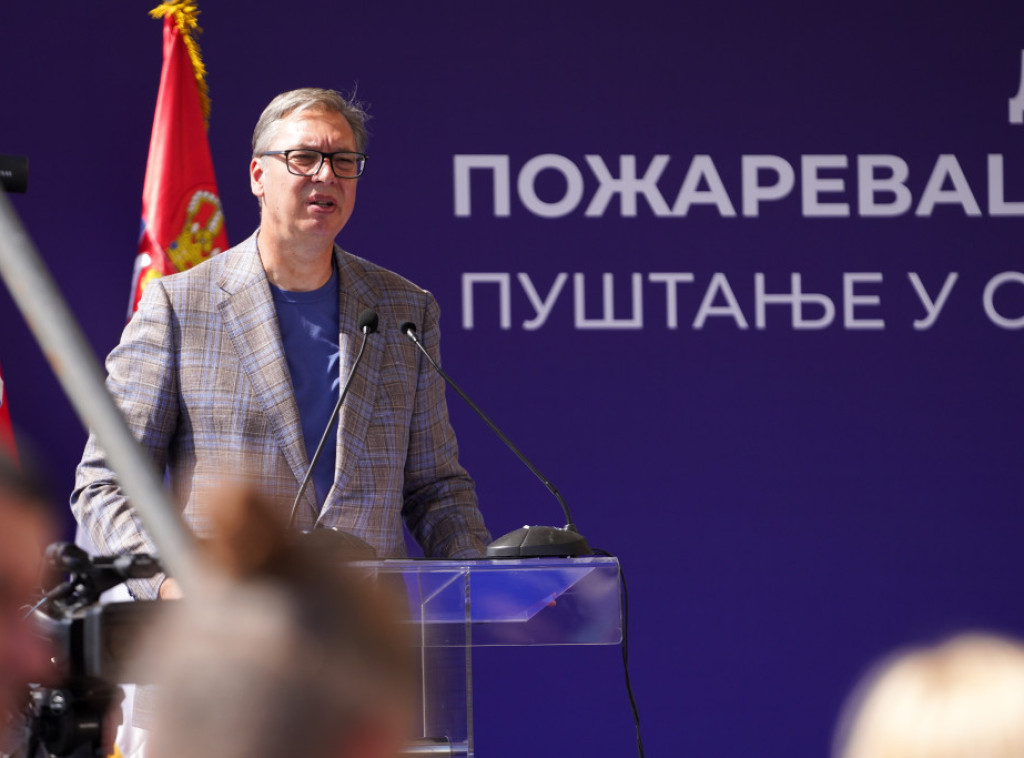Vučić: Moja poruka svima u Srbiji je da se uzdrže od nasilja i pokušaju da razgovaraju