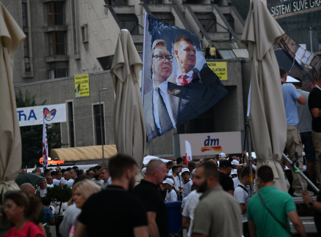 MUP: Na skupu SNS u Užicu 15.000 ljudi, a 270 opozicionara pokušalo da uđe na skup