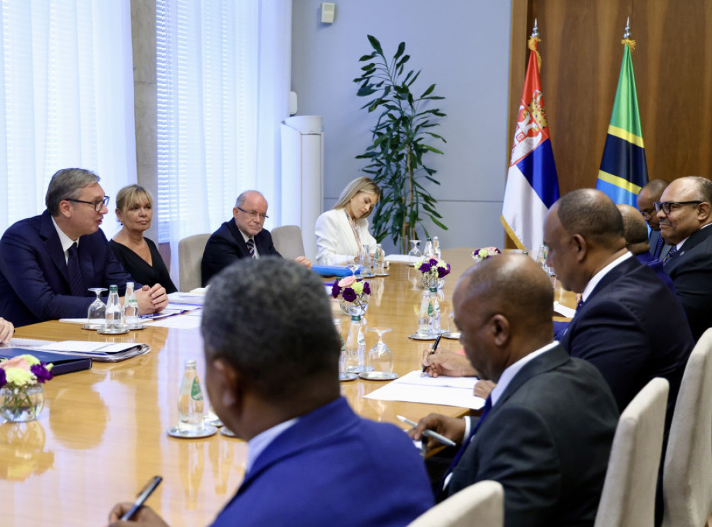 Vučića se sastao sa predsednikom Autonomne oblasti Zanzibar Ali Mvinjijem