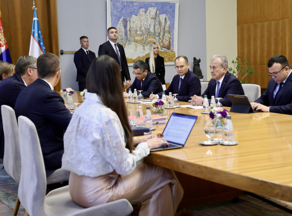 Vučić sa Safojevim o daljem jačanju bilateralnih odnosa i razvoju saradnje Srbije i Uzbekistana