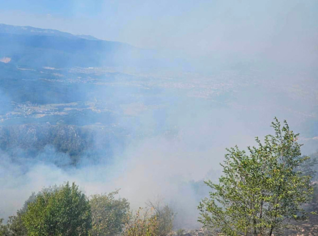 Ponovo gori kod radio-releja RTRS-a na Trebeviću