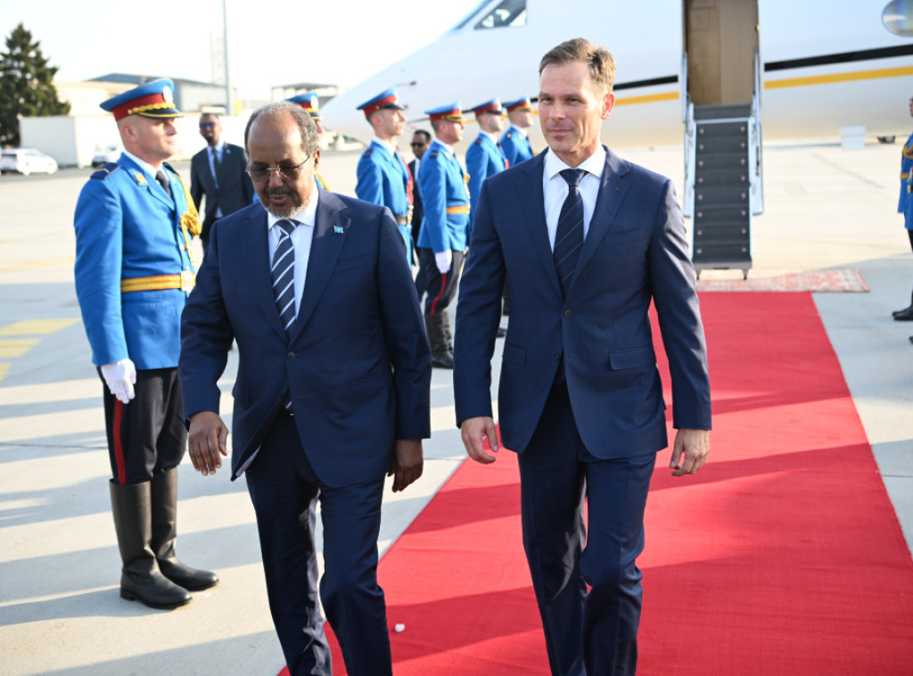 Mali dočekao predsednika Somalije Mohamuda na aerodromu Nikola Tesla
