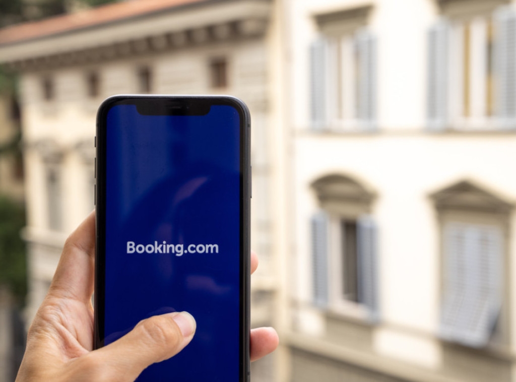 EU pokrenula istragu protiv platforme Buking zbog prevara i lažnih oglasa