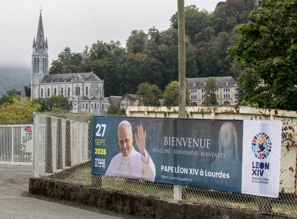 Poseta pape Lava XIV Francuskoj koštaće 27 miliona evra, pokrenute donacije