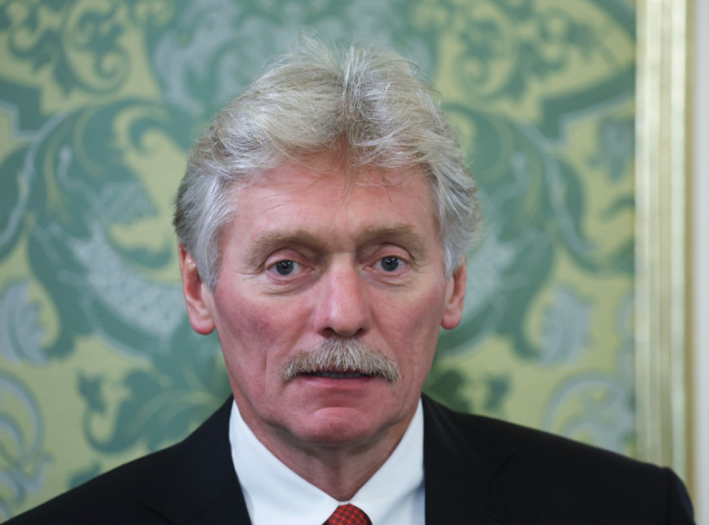 Peskov: Za sada nema konkretnih informacija o trilateralnom sastanku o Ukrajini