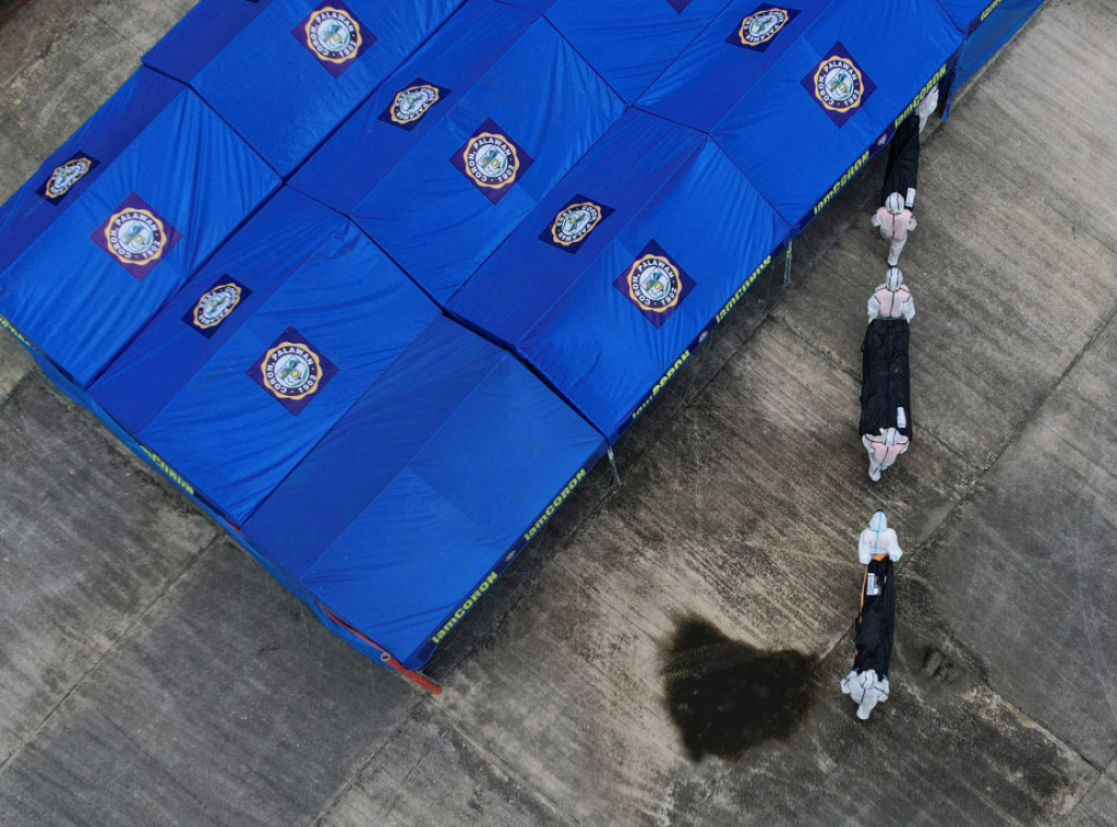 Broj žrtava požara na trajektu na Filipinima porastao na 76