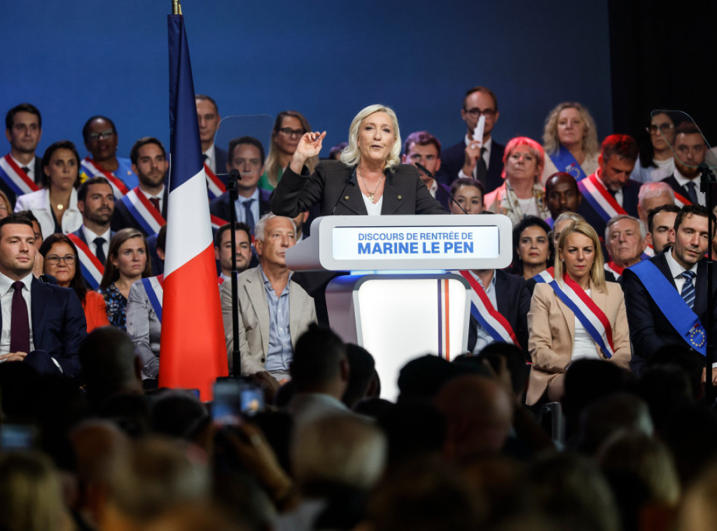 Le Pen najavila da će se baviti rešavanjem krize stanovanja u Francuskoj