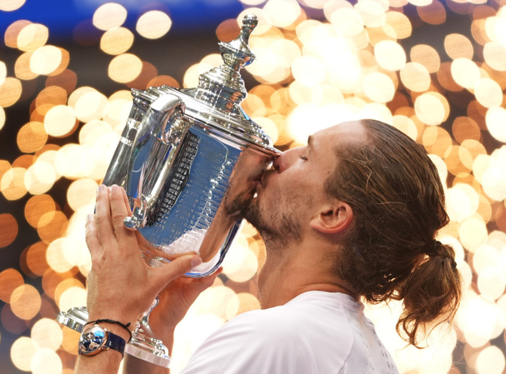 Zverev posle četiri seta savladao Šeltona i osvojio US Open