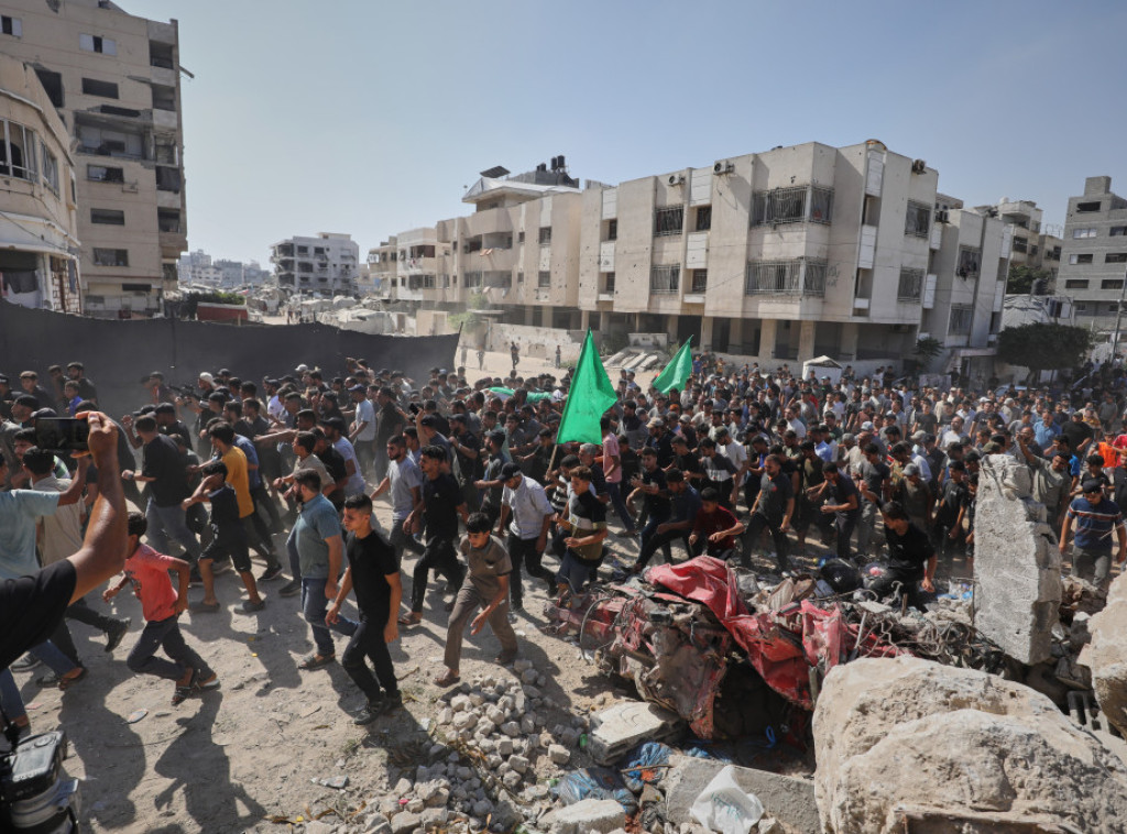 Medicinski izvori: Najmanje troje Palestinaca poginulo u napadima Izraela na Gazu