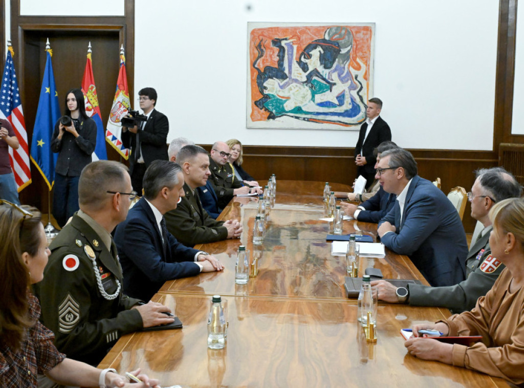 Vucic, Woodruff discuss rising tensions in Kosovo-Metohija, KFOR's role