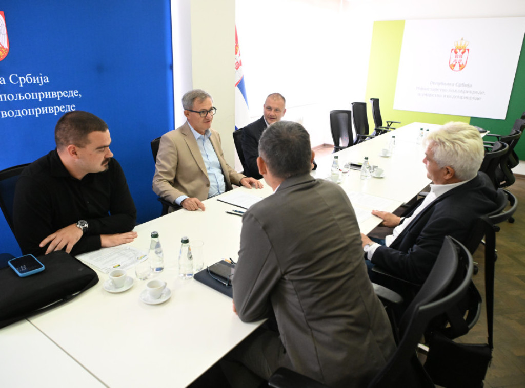 Dragan Glamočić i predstavnici Saveza agrarnih udruženja Vojvodine o podršci u poljoprivredi