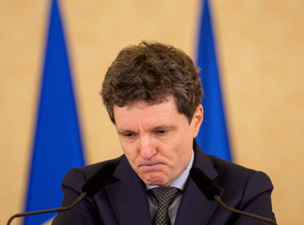 Rumunski predsednik predložio Zigfrida Murešana za premijera