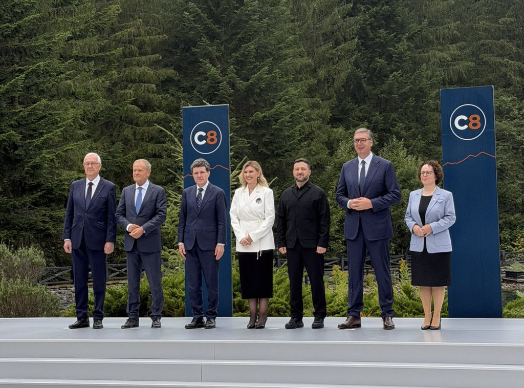 Vucic: Expanding relations with Carpathian countries important for Serbia